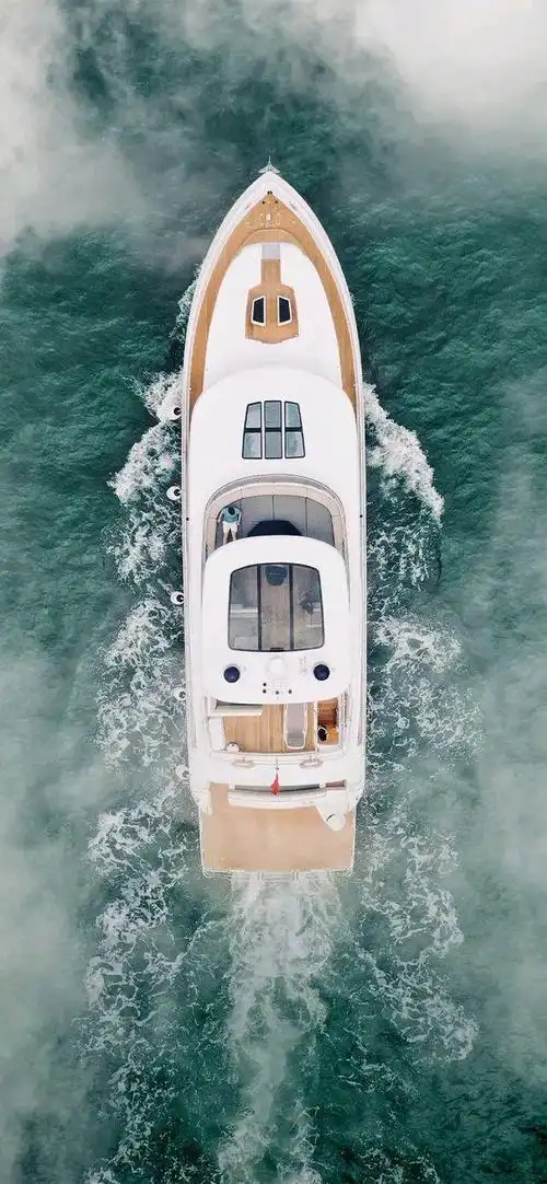 壁纸@高清海上游艇壁纸