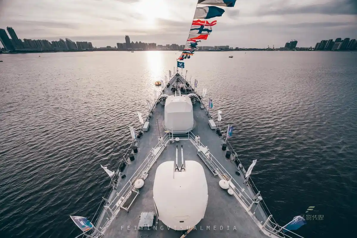 退役军舰"湛江舰165号"现回湛江,听说不久的将来会开放给大 - 抖音