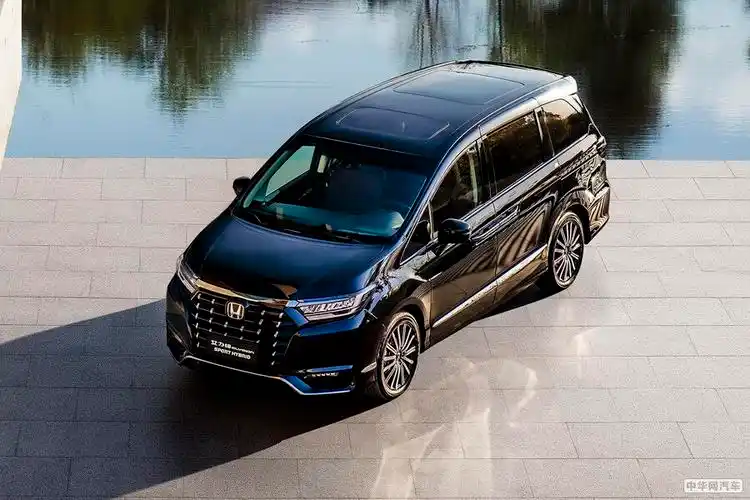 新款艾力绅12月30日上市外观小改配置升级