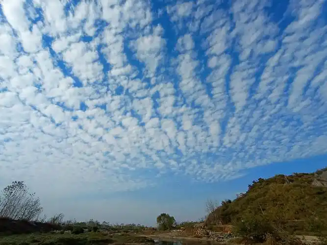 昨天拍的地震云,今天哪里地震了?