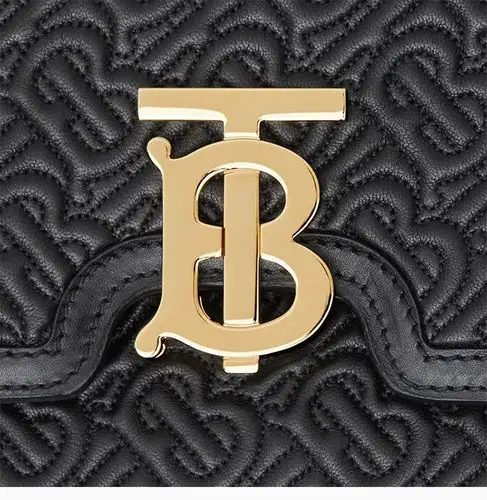 【包税】burberry/博柏利 女士tb 中号专属标识绗缝羔羊皮锁扣包