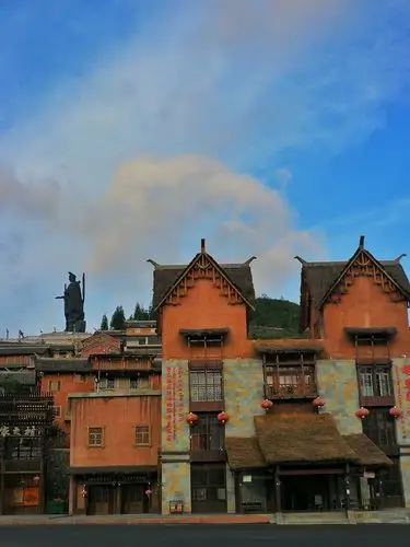 彝族风情结构的建筑