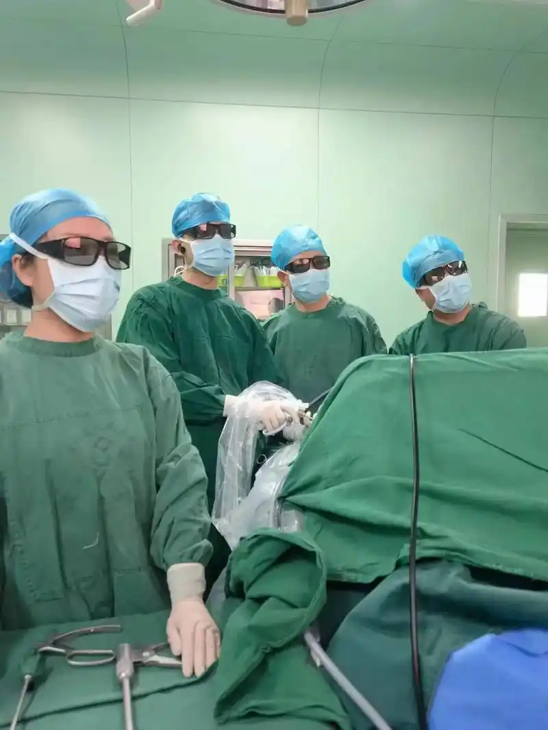 #微创手术 #为生命护航 感谢恩师童宜欣教授精心指导,感谢师 - 抖音