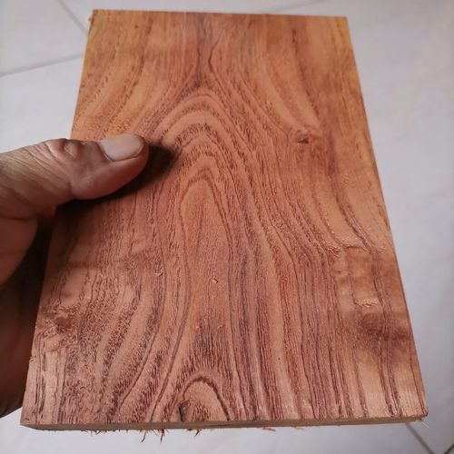 惠利得 香椿木原木板料边角料小方料文玩雕刻镇宅diy红椿木小木方 定