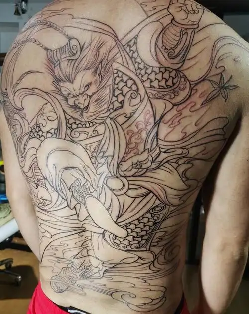 满背悟空纹身图片背部新传统纹身图案