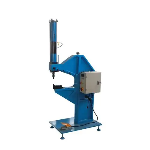 无锡思拓铆接机智能铆接机