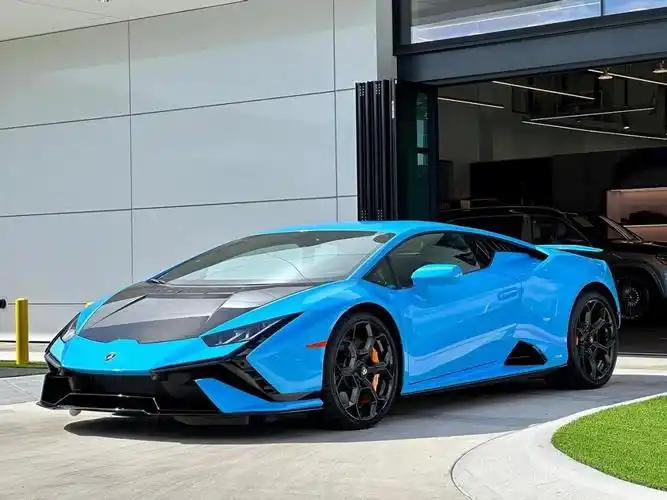 兰博基尼huracan tecnica上市,最后的自然吸气v10兰博