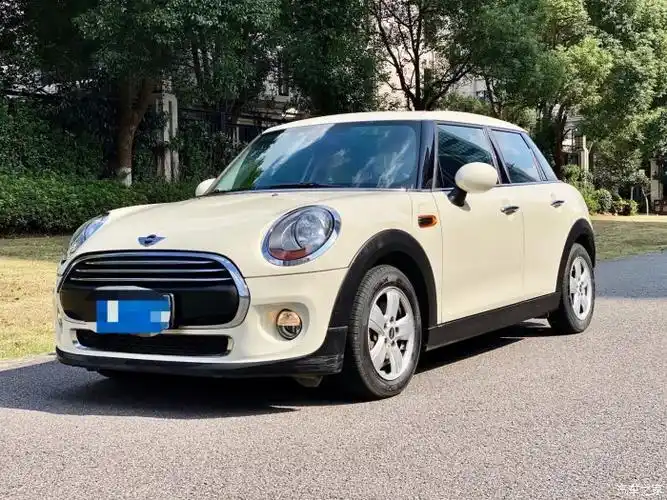 16年宝马mini