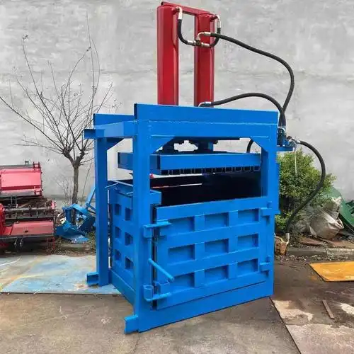 200升大铁桶压扁机视频 立式油桶涂料桶压扁机 立式薄铁皮油漆桶压扁