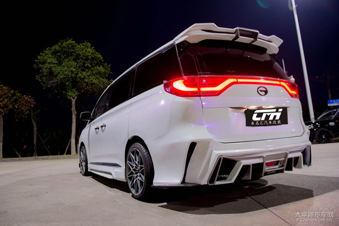 广汽传祺gm8改装大包围gm8改装前后左右大包围保险杠侧裙尾翼配件