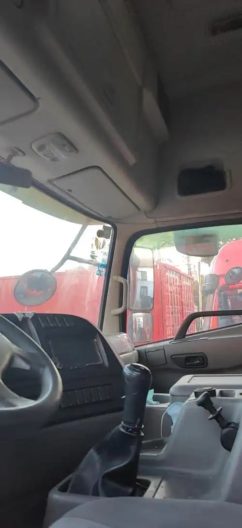 9米6厢式货车飞翼出租 出售 好车在等有缘人欢迎了解