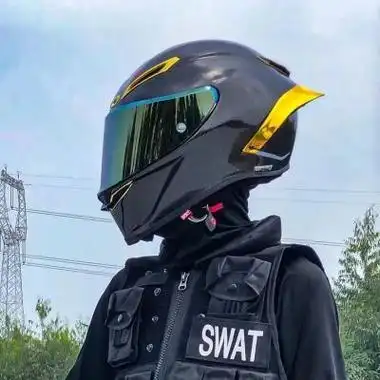 最火爆的网图男生帅气图片优质男生精选高冷微信头像大全