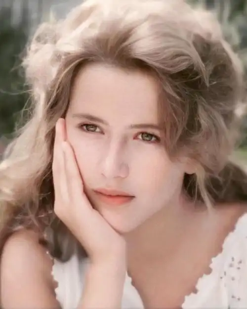 开一栋苏菲玛索的图楼