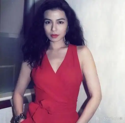 一,历经艰辛,终寻觅到真爱——钟楚红篇章