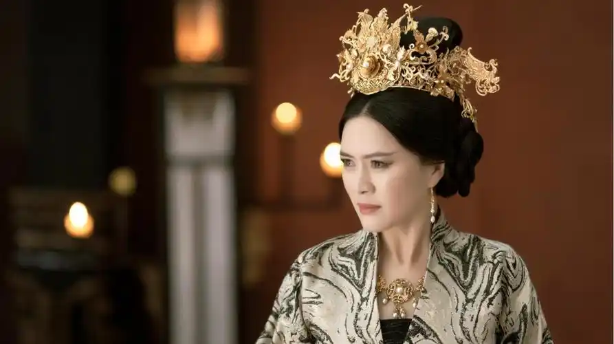 张雪迎,李治廷,经超,罗云熙领衔主演, 田海蓉特别出演的古装剧《白发