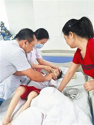 大鹏新区妇幼保健院开通绿色通道抢救溺水男童.