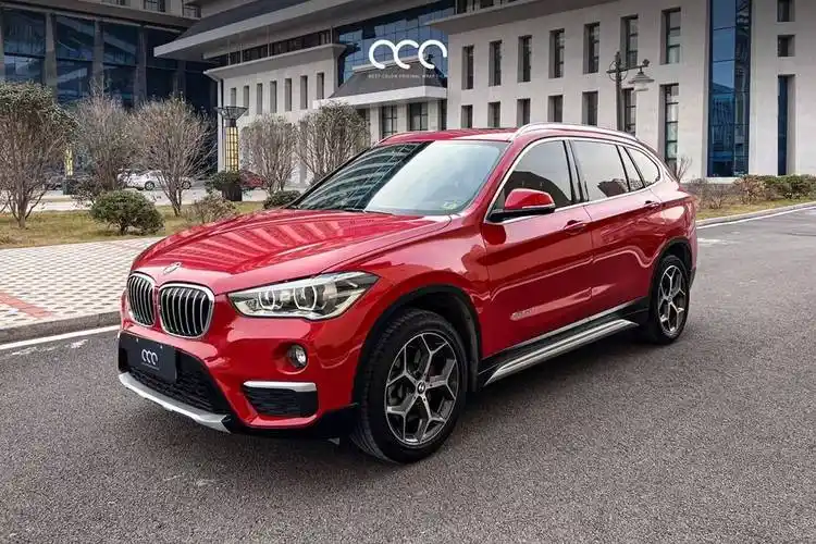 漫彩改色膜宝马x1胭脂红典藏版热情似火的颜色