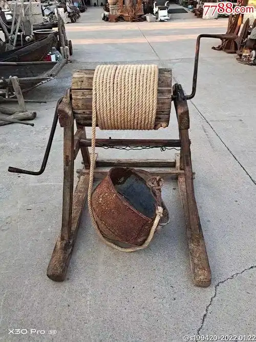 民俗精品双人手摇老辘轳一套一流品相正常使用展馆装修装饰