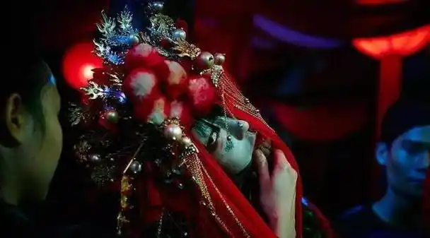 印度人骨交易:死人尸骨比活人值钱,杀人取骨,偷取尸体层出不穷