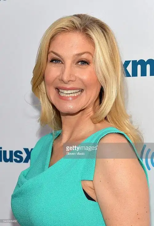 伊丽莎白·米切尔 elizabeth mitchell的图片