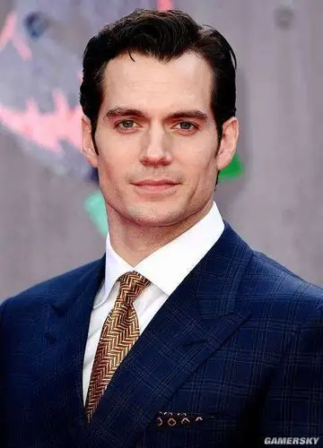 《福尔摩斯小姐》将登陆网飞 "大超"亨利·卡维尔饰演福尔摩斯