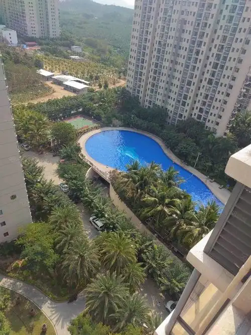 山海湾温泉家园五期2室1厅1卫87㎡南北136万