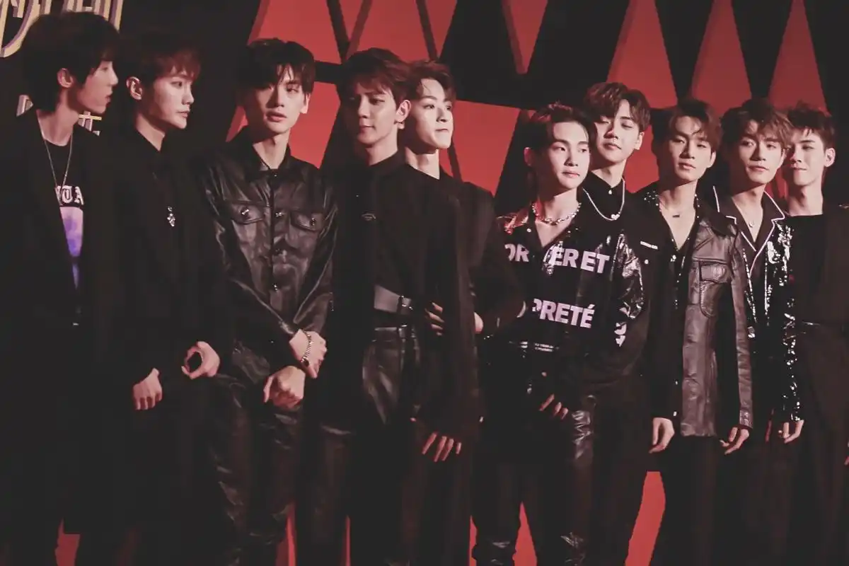 新闻看点# rise男团里的成员里的男孩们算. 来自简安文娱 - 微博