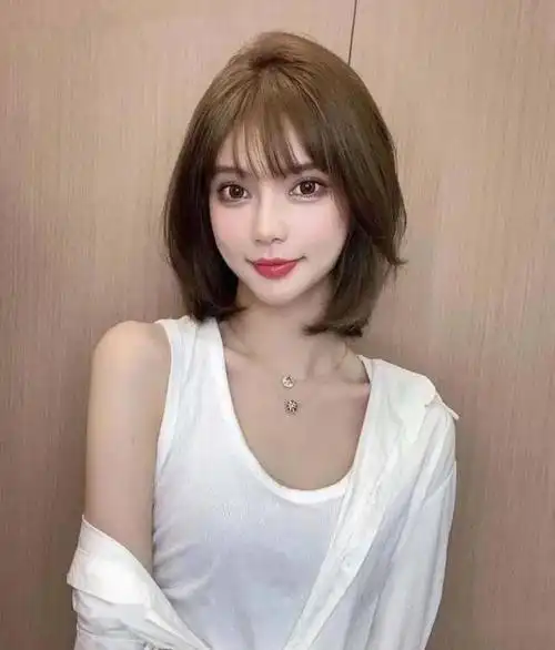 锁骨发|发型|五官|头发