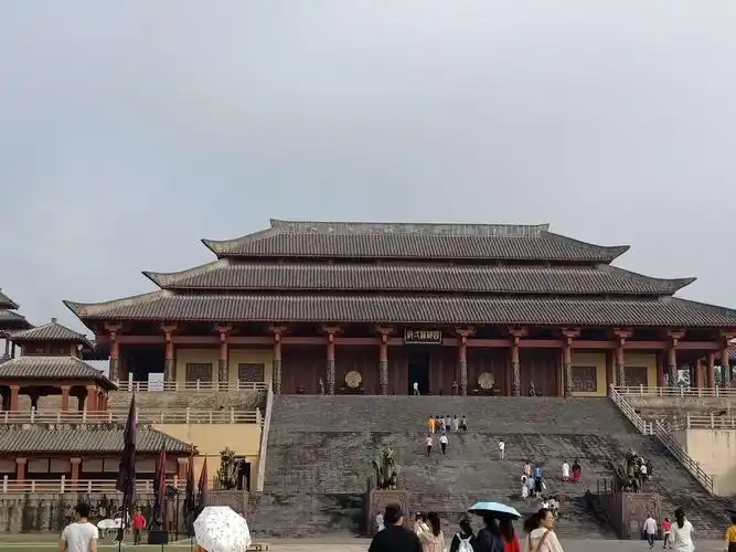 这是秦王宫最惊人的四海归一殿