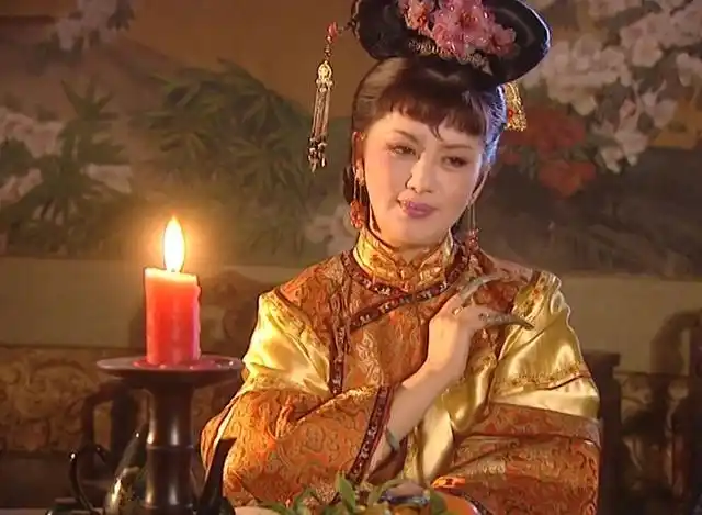 康熙王朝康熙为什么非贬容妃不可原来姚启圣早就影射过容妃