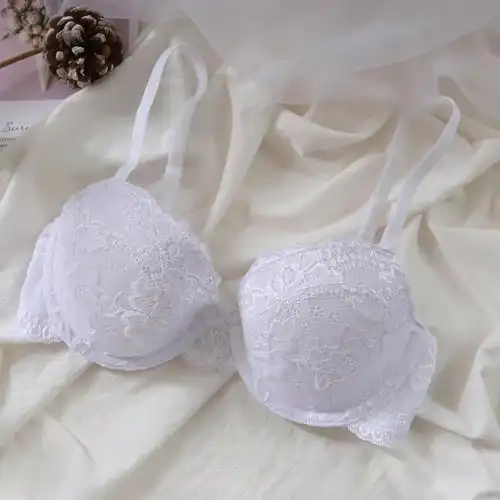 欧美大码大罩杯薄款大胸显胸小胖mm舒适上托性感蕾丝白色内衣女