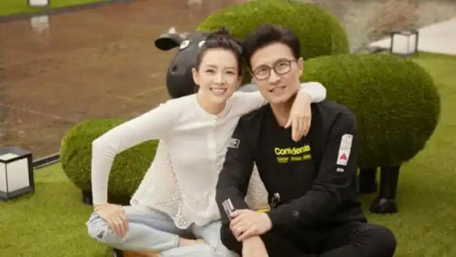 曝顶流明星夫妻离婚内幕男方嫖娼还赌博境外欠债3个亿