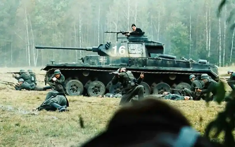 【二战电影】一部生猛彪悍的二战经典片 战斗场面猛烈震撼 值得一看!