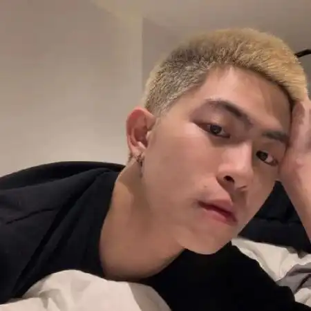 80后成熟帅哥微信头像高清