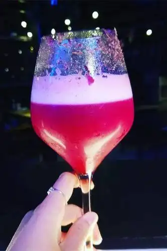 美食与酒当须尽欢