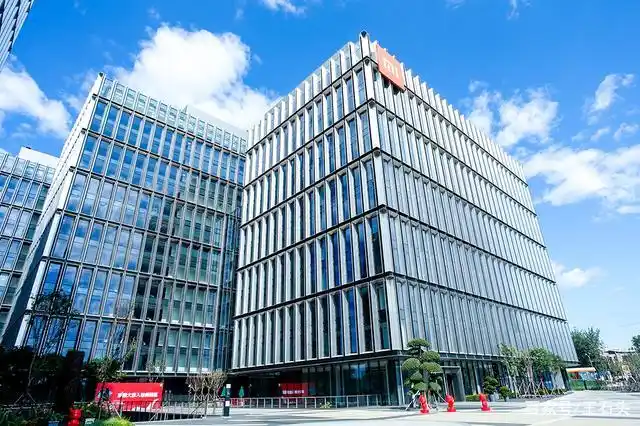 小米造车走出关键一步,总部将落户北京,十年投入100亿美元!