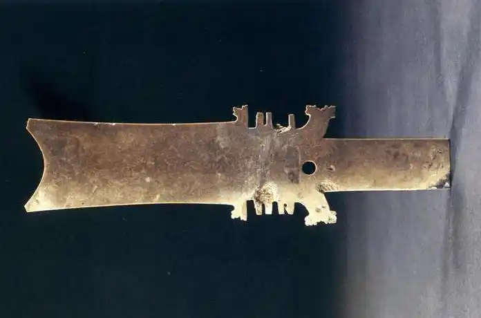 首发三星堆玉牙璋首次现身台湾拍卖