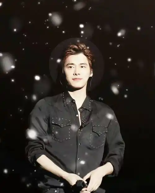 脱衣舞lisa,李易峰,袁冰妍,大曲线前夫,王楚然,黄景瑜_直播_新剧