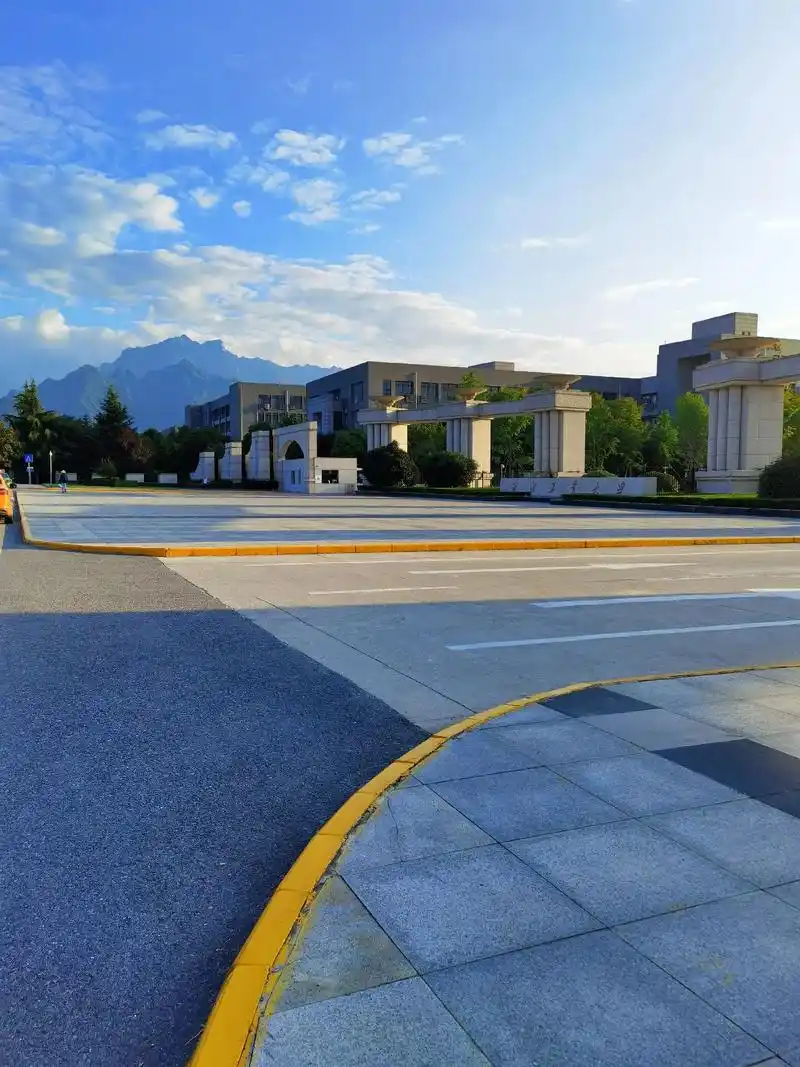 西北工业大学.抖音名校,国防七子之子,985/211双一流a - 抖音