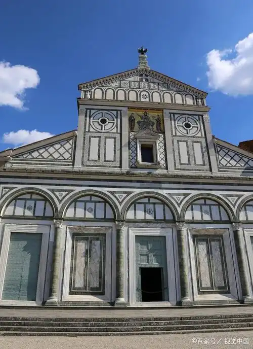 概述巴洛克式建筑的特点