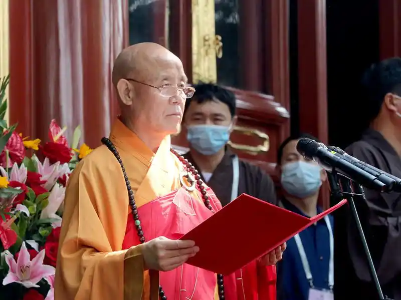 中国佛教协会2021年佛诞节庆祝活动在北京广济寺举办