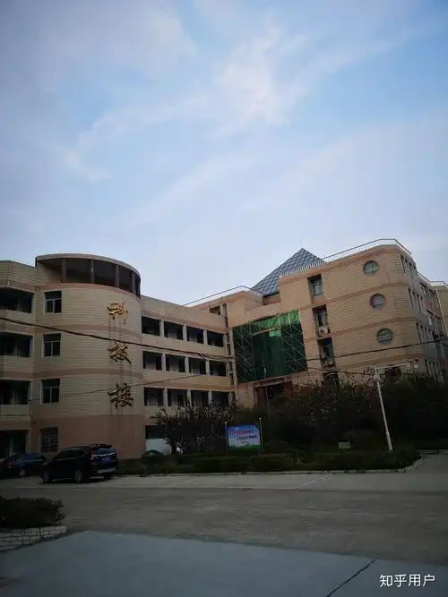 在光山二高就读是一种怎么样的体验? - 知乎