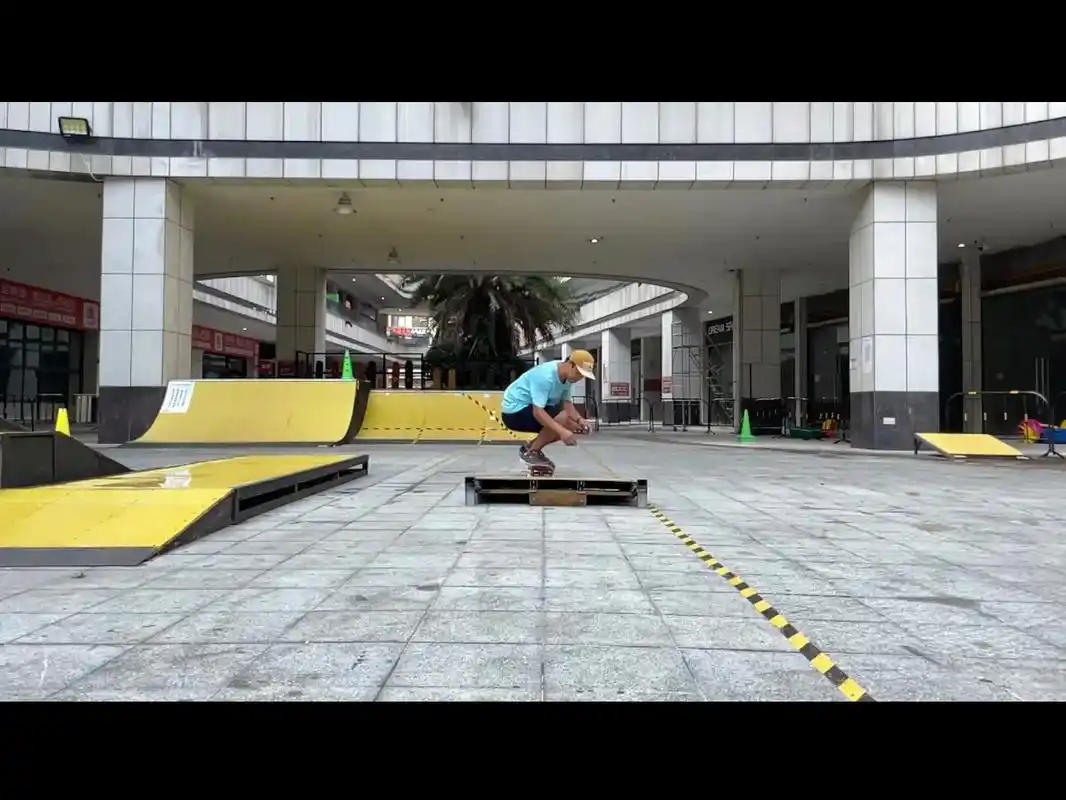 图文伙伴计划 #滑板 新的一周开始了,分享一个动作kick - 抖音