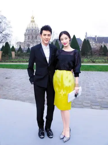 年小会幽欢变作离情别绪冯绍峰倪妮承认分手