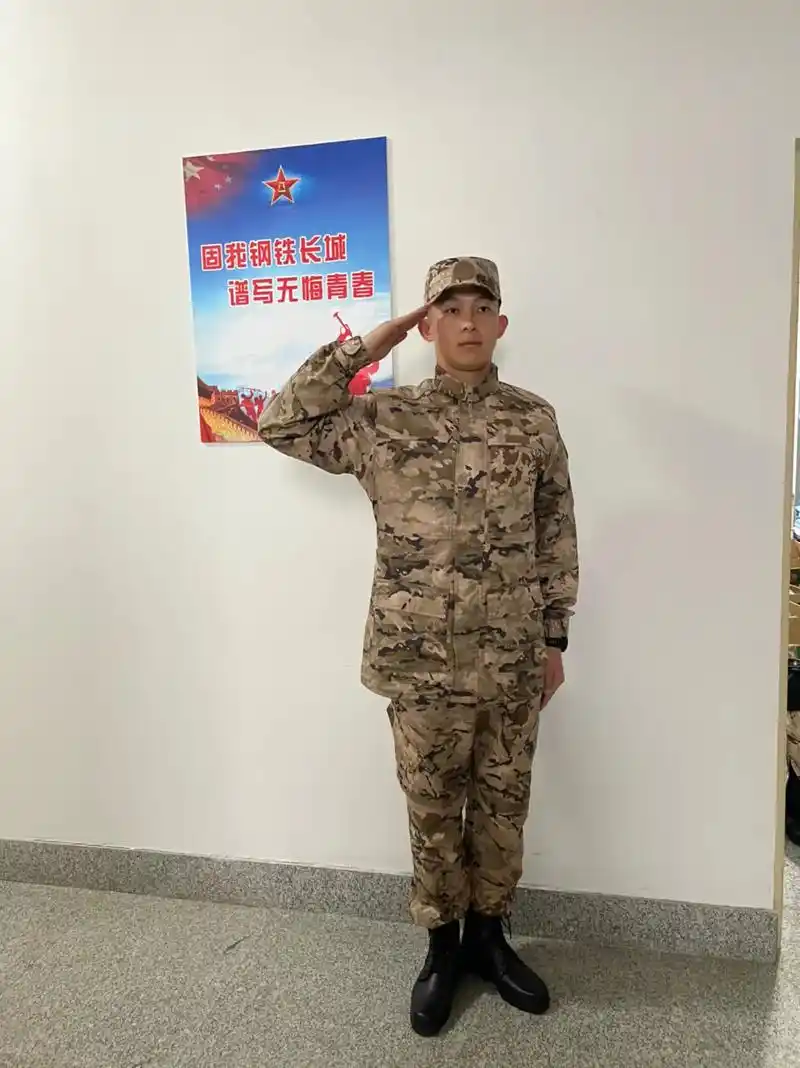 积极响应国家号召,两征两退应征入伍.#武警#星空迷彩 #海陆 - 抖音
