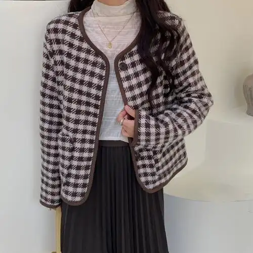 实拍实价 韩版2020秋季新款气质小香风复古格子外套百搭休闲上衣