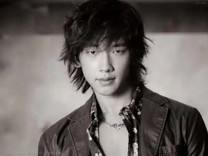 rain壁纸1024x768桌面图片-1024x768.124k.高清大图-明星写真馆n63.