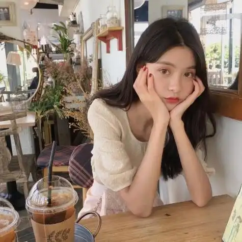 小清新可爱长发女头真人女生头像图片