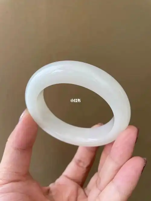 羊脂白玉手镯