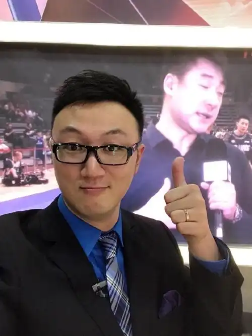 刘星宇图片 央视主持人刘星宇图片